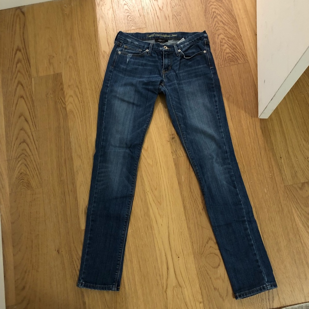 Levi’s skinny 421 jeans